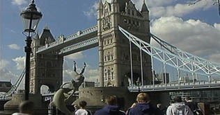 UK halts Indian student visa applications